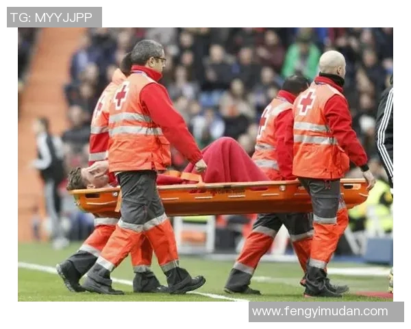 皇家社会遭遇惨败，波尔图老将受伤提前离场！