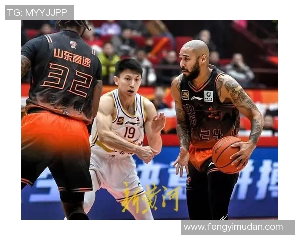 山东男篮球迷期待21-22赛季球队能重返CBA巅峰